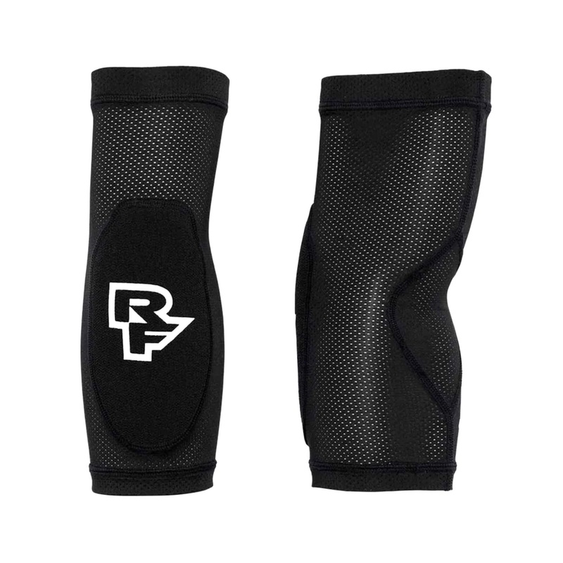 Race Face Charge Elbow Guard Stealth 2020 L